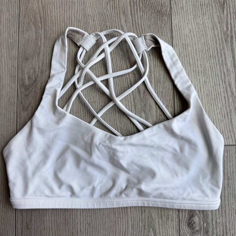 Lululemon Free To Be Wild Strappy Back Sports Bra White Size 4 W7A48S